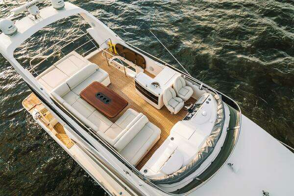 Princess 64 Flybridge Yacht For Sale