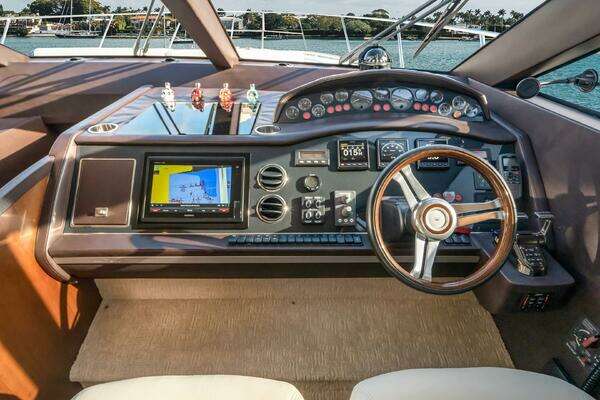 Princess 64 Flybridge Yacht For Sale