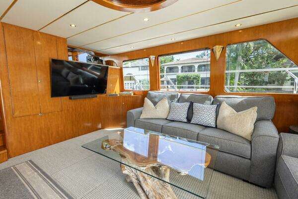Ocean Alexander Raised Pilothouse Flybridge Sedan Yacht For Sale