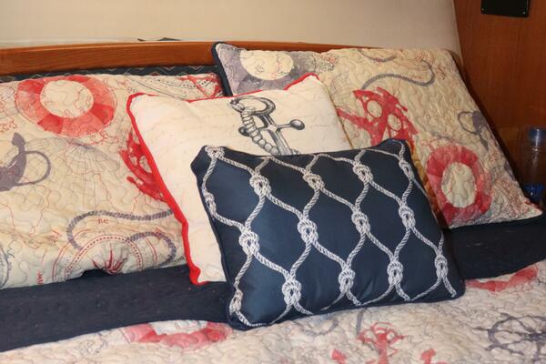 Dolce Vita 41ft Hunter Yacht For Sale