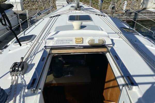 Dolce Vita 41ft Hunter Yacht For Sale