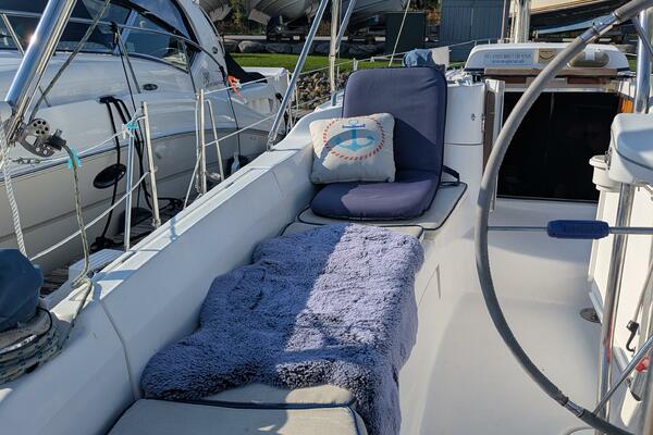 Dolce Vita 41ft Hunter Yacht For Sale