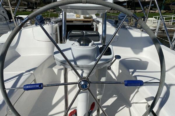 Dolce Vita 41ft Hunter Yacht For Sale