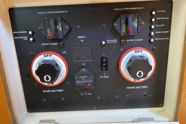 Dolce Vita 41ft Hunter Yacht For Sale