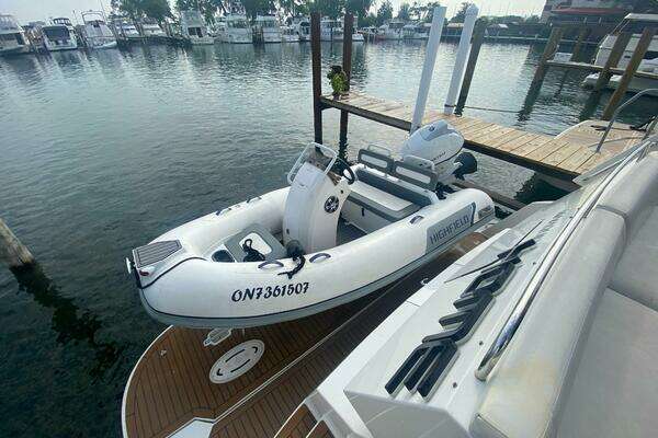 Marquis 55 LS Yacht For Sale