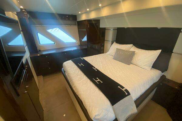 Marquis 55 LS Yacht For Sale