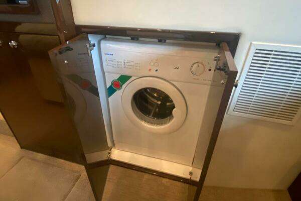 Marquis 55 LS Yacht For Sale