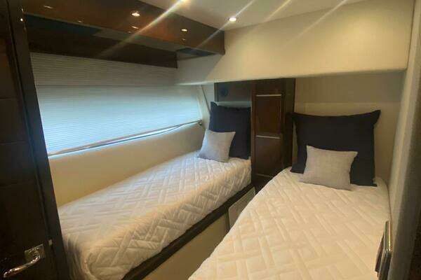 Marquis 55 LS Yacht For Sale