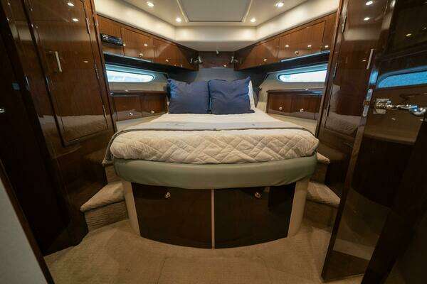 Marquis 55 LS Yacht For Sale