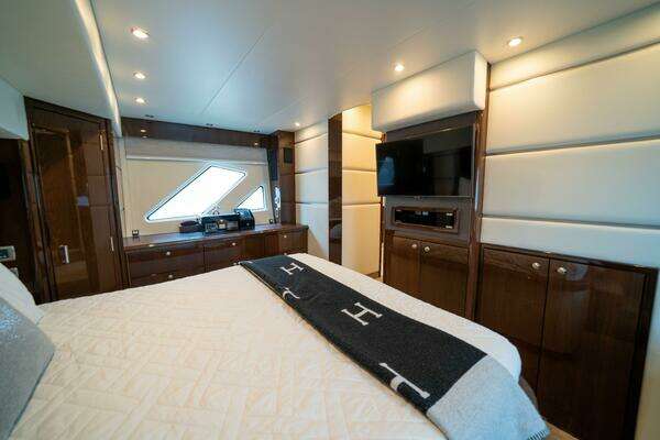 Marquis 55 LS Yacht For Sale