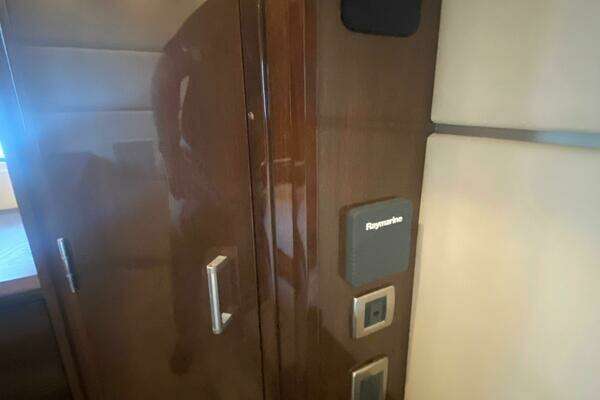 Marquis 55 LS Yacht For Sale