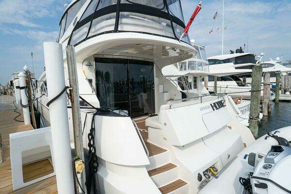Marquis 55 LS Yacht For Sale