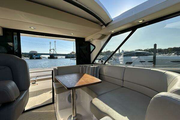 Regal 42 Sport Coupe Yacht For Sale