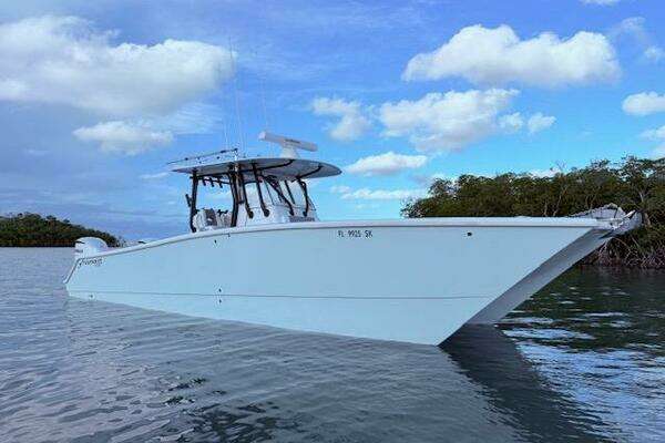 34-ft-Freeman-2019-34-Stuart yacht for sale