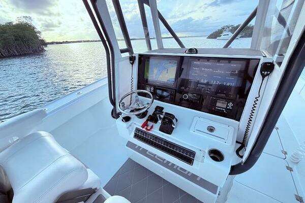 Freeman 34 Yacht For Sale