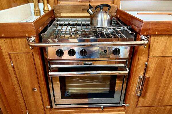 Outbound 46 Yacht For Sale