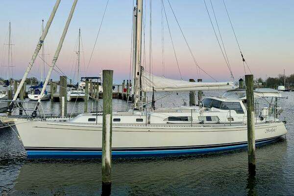 Outbound 46 Yacht For Sale