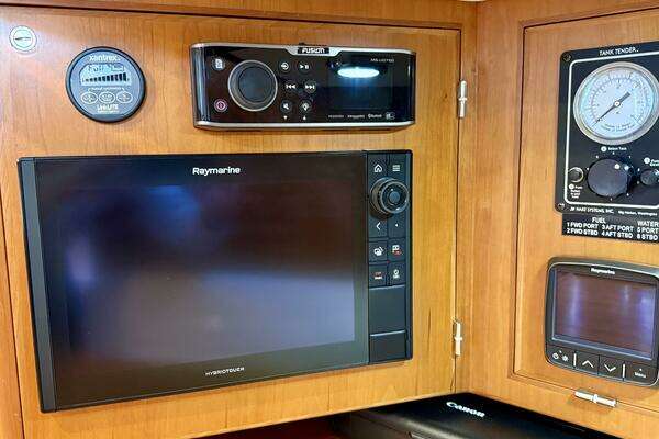 Outbound 46 Yacht For Sale