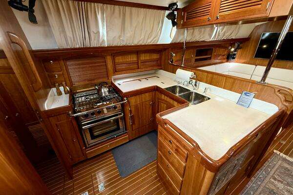Outbound 46 Yacht For Sale