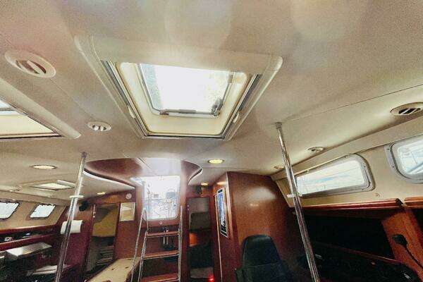 Hunter 49 Yacht For Sale