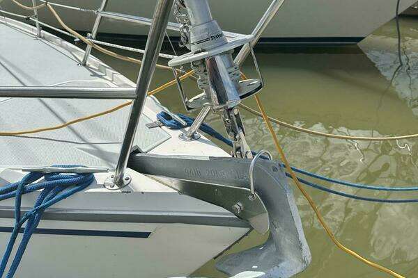 Photo of the 1992 Catalina  "Cygnus II"