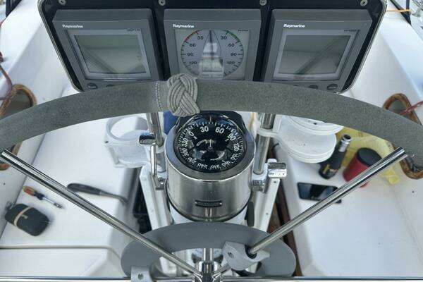Photo of the 1992 Catalina  "Cygnus II"