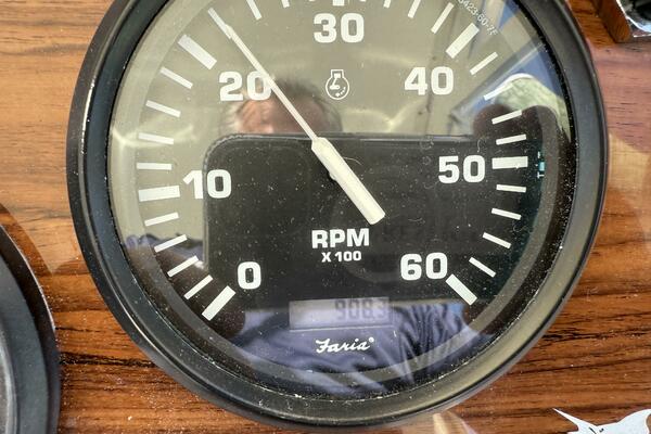 28ft Albemarle Yacht For Sale