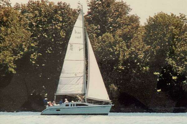 30-ft-Hunter-1994-29.5-Papillon-Sodus Point New York United States yacht for sale