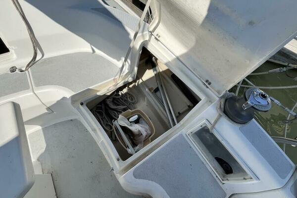 Papillon 30ft Hunter Yacht For Sale