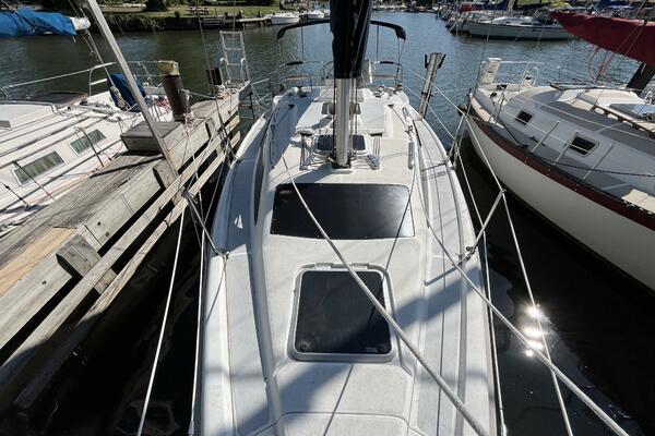 Papillon 30ft Hunter Yacht For Sale