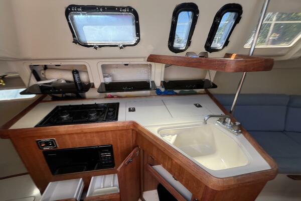 Papillon 30ft Hunter Yacht For Sale