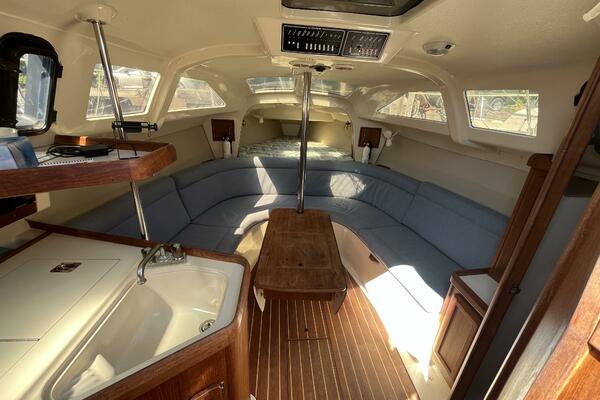 Papillon 30ft Hunter Yacht For Sale