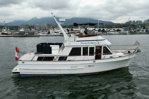 40-ft-Ocean Alexander-1988-40 Tri Cabin-Deep Pockets North Vancouver British Columbia Canada  yacht for sale