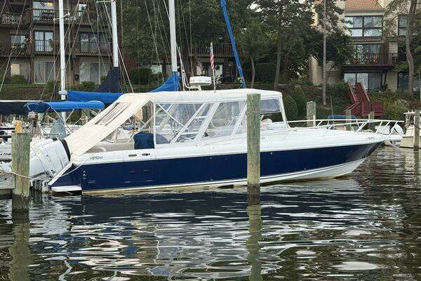 36-ft-Intrepid-2000-356 Cuddy-Annapolis Maryland United States yacht for sale