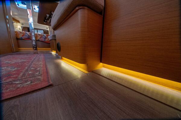 Cinnamon Girl 44ft Jeanneau Yacht For Sale