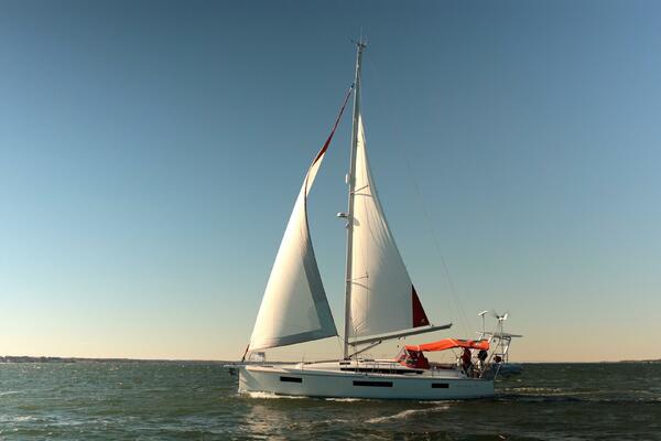 Cinnamon Girl 44ft Jeanneau Yacht For Sale