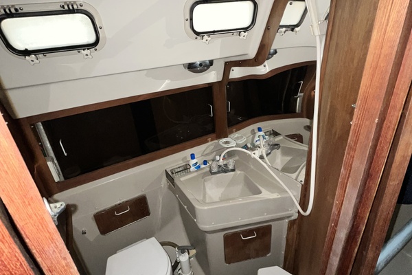 Finale 35ft O Day Yacht For Sale