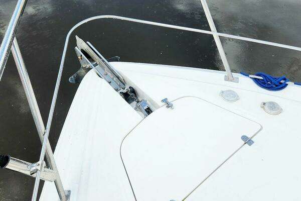 Photo of the 2000 Cruisers Yachts 4450 Express Motor Yacht "La Vita Bella"