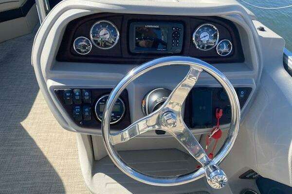 Photo of the 2023 South Bay 224 RS LE 2.75