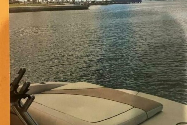 23ft Sea Ray Yacht For Sale