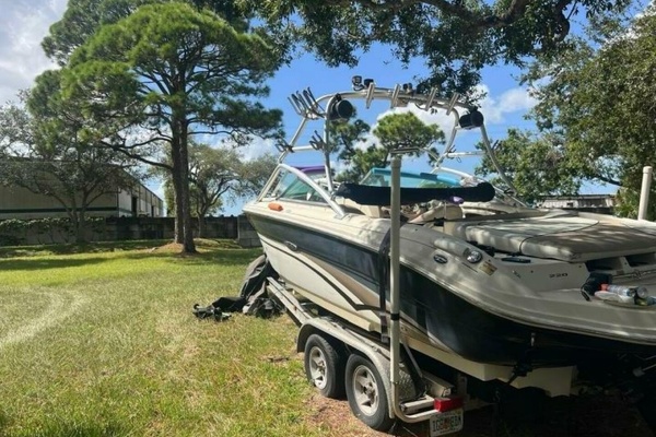 23ft Sea Ray Yacht For Sale