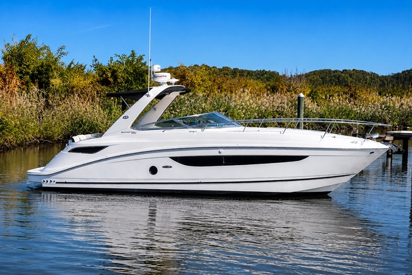 LIL LEE 35ft Sea Ray Yacht For Sale