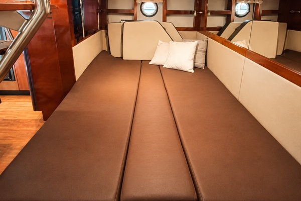 LIL LEE 35ft Sea Ray Yacht For Sale