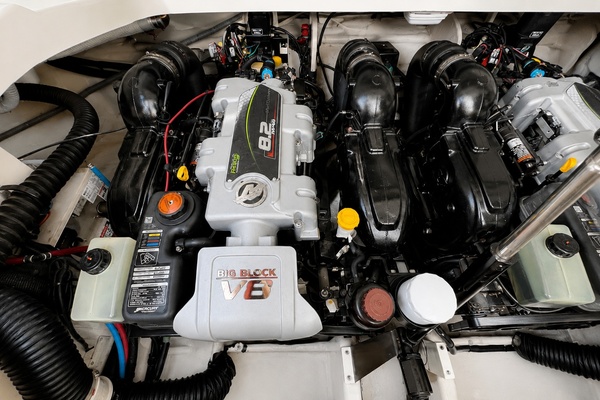 LIL LEE 35ft Sea Ray Yacht For Sale