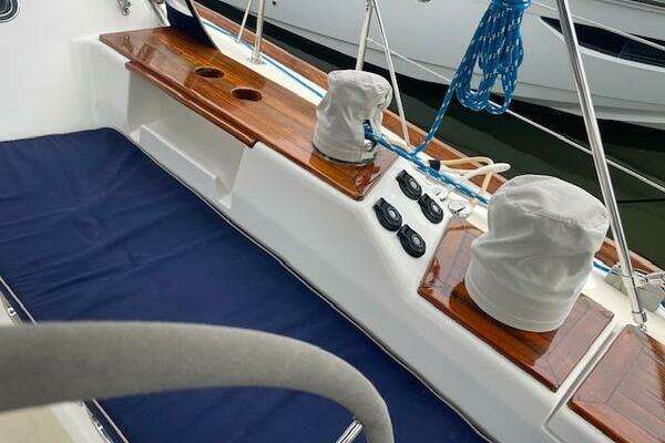 Tartan 4400 Yacht For Sale