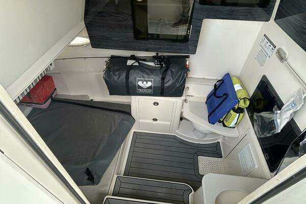 Cobia 350 CC Yacht For Sale