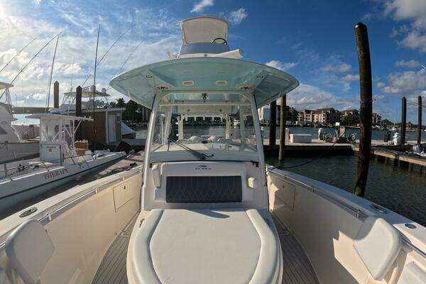 Cobia 350 CC Yacht For Sale