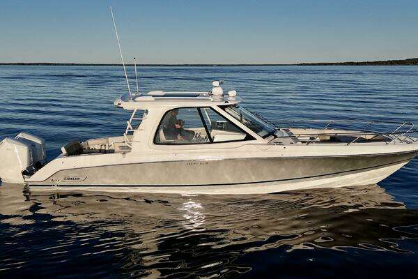 38' Boston Whaler