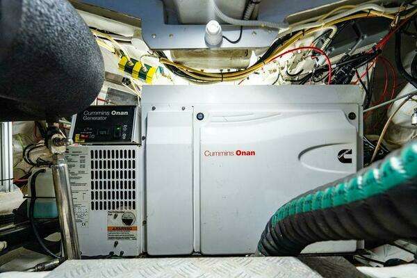 Pershing 5x Yacht For Sale