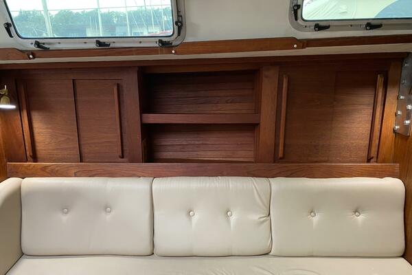 Delphinium 40ft J Boats Yacht For Sale